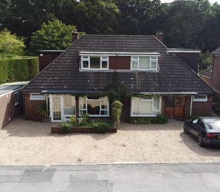 Abacus Bed And Breakfast, Blackwater, Hampshire Camberley Exterior foto